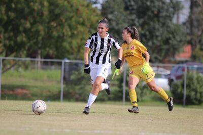 La gumarela Liza Larrea es goleadora del torneo con 15 tantos