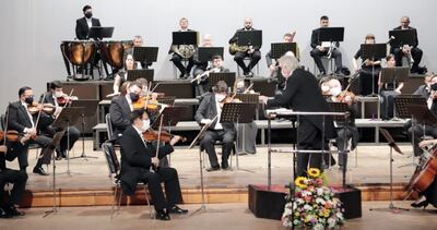 Bajo la dirección de Luis Szarán, la OSCA subirá mañana al escenario del Municipal.