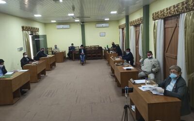 Concejales municipales aprueban rendición de cuentas pese a supuestos faltantes en Fonacide en la gestión del intendente  Luciano Cañete (ANR, Añetete).  El jefe municipal intima a denunciantes.