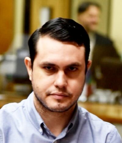 El diputado Hernán Rivas (ANR, cartista) propuso despenalizar las declaraciones juradas falsas.