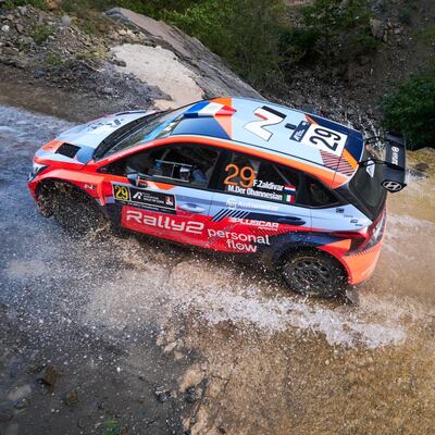 Fau Zaldívar se encuentra en el tercer lugar en la WRC2 Junior