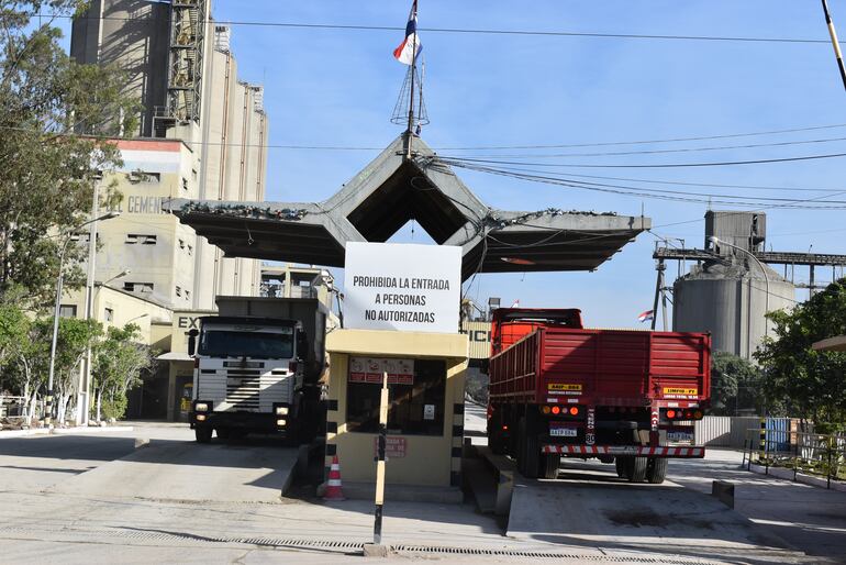 /pf/resources/images/abc-placeholder.png?d=2393