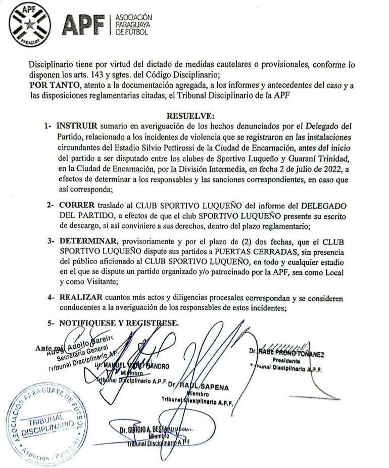 Resolución del Tribunal Disciplinario.