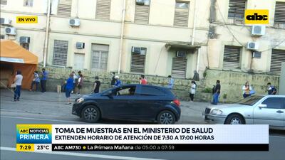 La toma de muestras COVID se realiza también en el Ministerio de Salud, el local más nuevo, que funciona de 7:30 a 17:00.