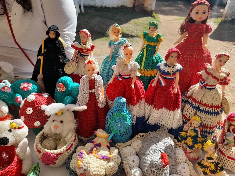 La artesanía de crochet, fue uno de los trabajos admirados por los visitantes.