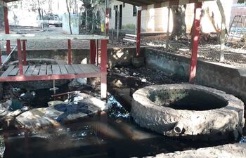 En una situación deplorable se encuentra el Ykua Pa´í de San Lorenzo. Las autoridades actuales buscan renovar el lugar.