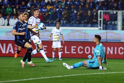 Atalanta cayó ante el Hellas Verona en Italia