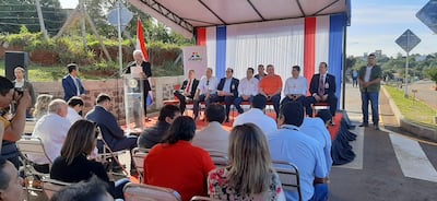 El acto inaugural de obras de conexión de las avenidas San José con Rafael Barret, en Ciudad del Este.