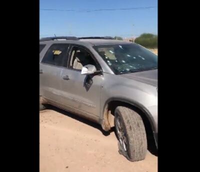 Así quedó un vehículo involucrado en una interminable balacera en Sonora, México.