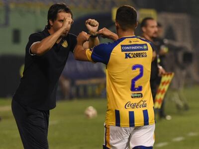 Rodrigo López dirigió al Sportivo Luqueño. durante el torneo Apertura 2020.