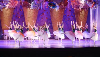 Coloridos cuadros ofrece la puesta de “El cascanueces”, del Ballet Clásico y Moderno Municipal, que hoy se emitirá en Facebook.