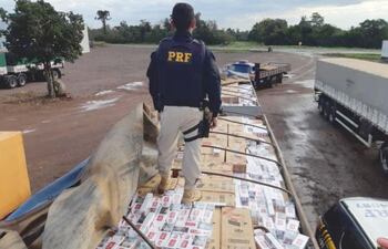 Incautación en Brasil de cigarrillos paraguayos ingresados de contrabando. El GAFI advierte su vínculo con lavado de dinero.