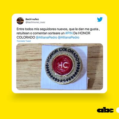 Bachi Núñez publicó que quiere sortear un pin del movimiento Honor Colorado.
