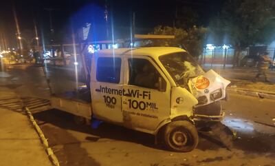 Andrés Manuel Jara Colmán, gomero de profesión, chocó contra un árbol de mango y lo echó.