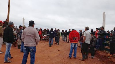 Unas 100 familias habrían invadido hace un mes el inmueble.