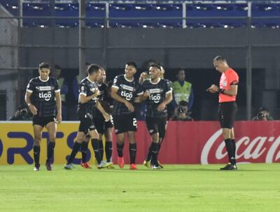 Libertad superó a Nacional en el Defensores del Chaco por la cuarta fecha del Torneo Apertura.