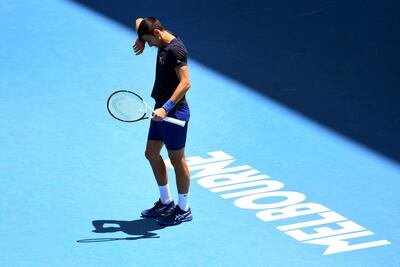 Djokovic se entrena en Melbourne Park para el Abierto. (EFE)