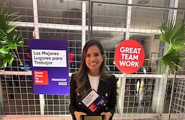 Nathalia Alves, gerente general de Shopping China Importados.