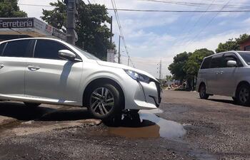 Las rutas del país están en pésimas condiciones, pero MOPC gastará millones en un inventario vial.