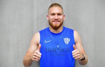 Isidro Miguel Pitta Saldívar, en el Huesca.