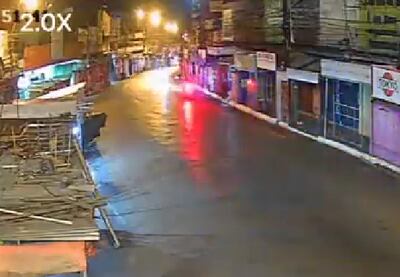 Momentos previos al choque frontal entre agentes de Lince y la otra motocicleta.