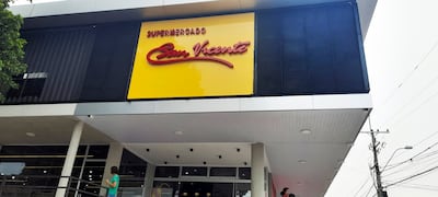 Supermercado San Vicente creció y se fortaleció, todo esto, mediante el esfuerzo de la familia.