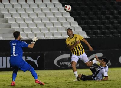 Si gana a River el miércoles, Guaraní alcanzará en la cima a Libertad.