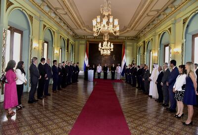 El cuerpo diplomático acreditado saludó ayer a Mario Abdo Benítez por fin de año. Fue en Palacio de López.