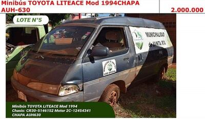 La municipalidad subastará un total de 15 lotes de vehículos en desuso.