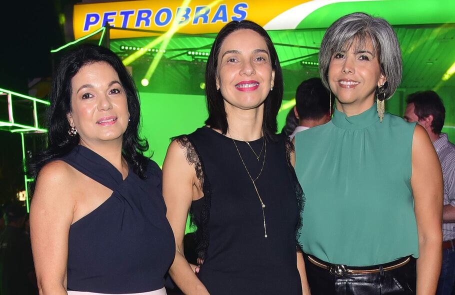 Jacqueline Armele, Rossana Ledesma y Sandra Da Silva.