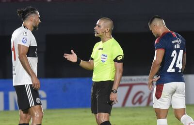 Eber Aquino será el árbitro del juego entre Olimpia y Cerro Porteño