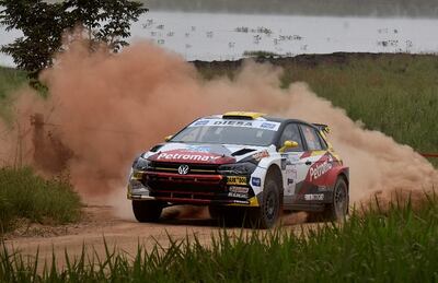 Gustavo Saba ganó las dos carreras del sábado y domingo