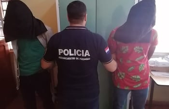 Carlos Salinas Acosta, de 20 años y Damián Herrera González, de 22 años, detenidos.