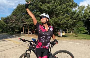 María Aurelia Codas es una apasionada del ciclismo.