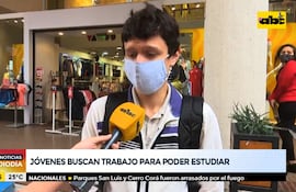 Los jóvenes y la difícil misión de buscar trabajo para poder estudiar