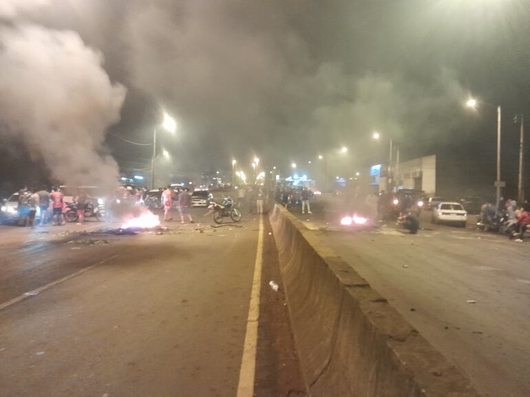 Cierre total de la Ruta Py01.