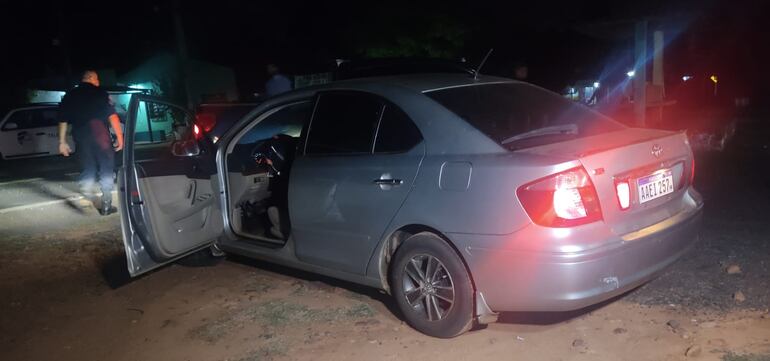 Dos detenidos tras abandonar tracto camión robado e intentar huir