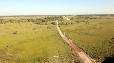 Movimiento de suelo, pavimento, obras de arte y otros incluye el contrato.