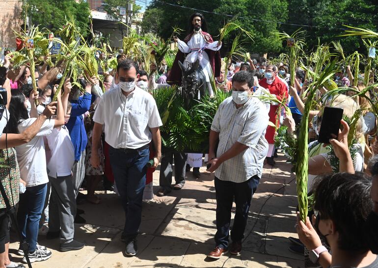 Representación del ingreso triunfal de Jesús a Jerusalen.