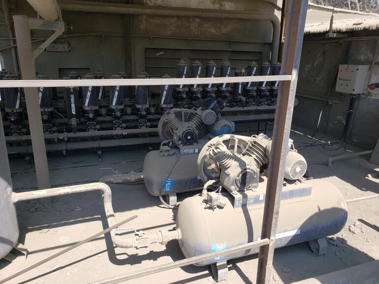 Sistema de Filtrado Automático de Agua Cruda que compró la INC. 