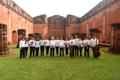 La agrupación Sonidos de Paraqvaria honrará hoy con su propuesta musical a Perú en la Catedral Metropolitana.