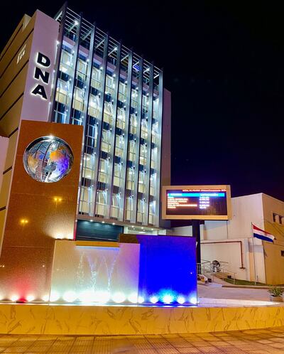 El nuevo edificio de la Dirección Nacional de Aduanas ubicado en la Costanera de Asunción.