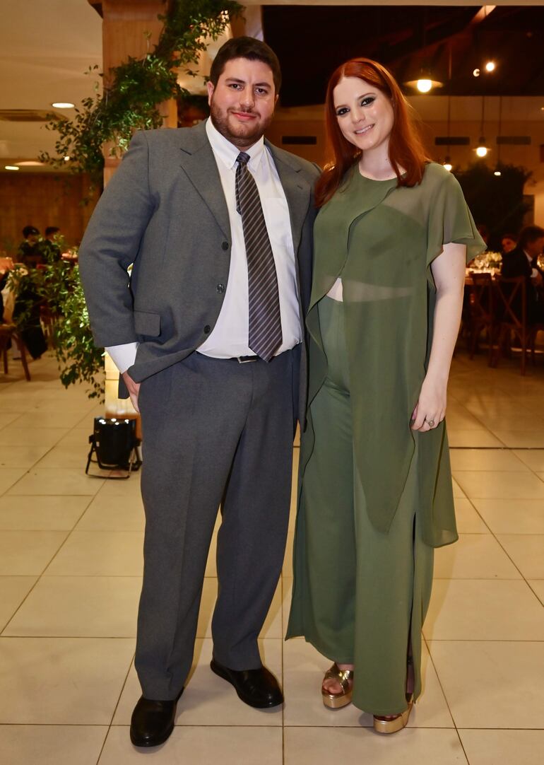 Gino y Lia Bejarano.