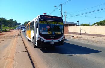 Usuarios de la línea 15-3 denuncian un pésimo servicio.