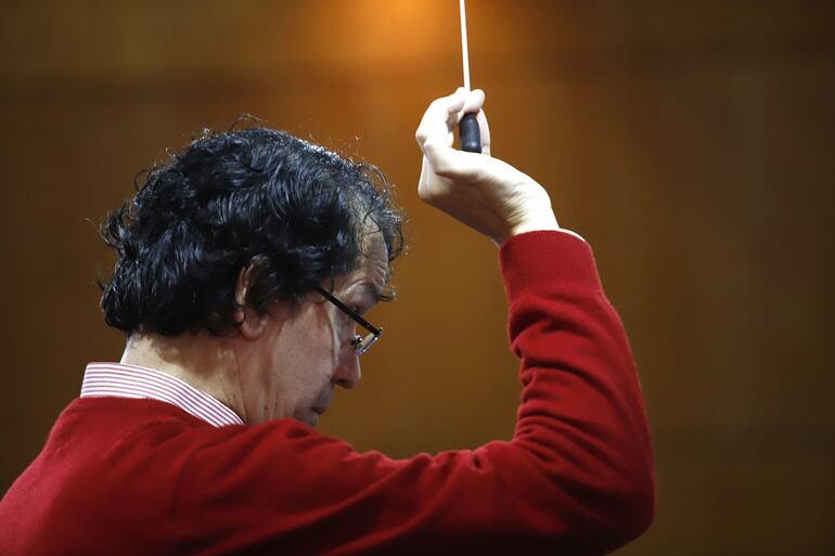 Sánchez Haase dirigió en México.