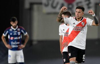 Enzo Fernández, delantero de River Plate.