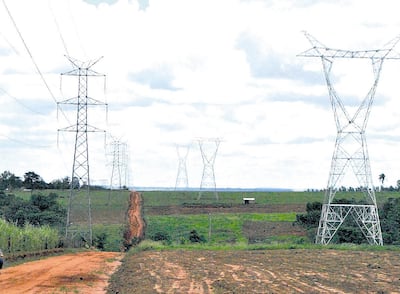 La adjudicación al consorcio Siemens-Rieder-Yguazú 500 kV, para el Lote 1, fue anulada.