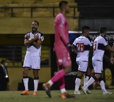 Santa Cruz abrió el triunfo en Dos Bocas.
