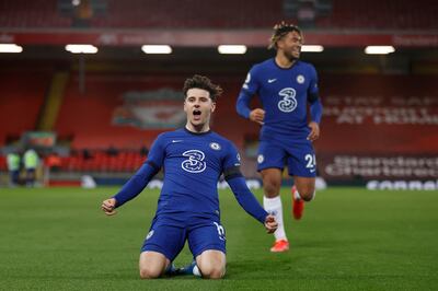 Chelsea derrotó al Liverpool con gol de Mount