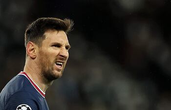 Messi dio positivo al covid y está aislado en su residencia de Rosario, Argentina.
